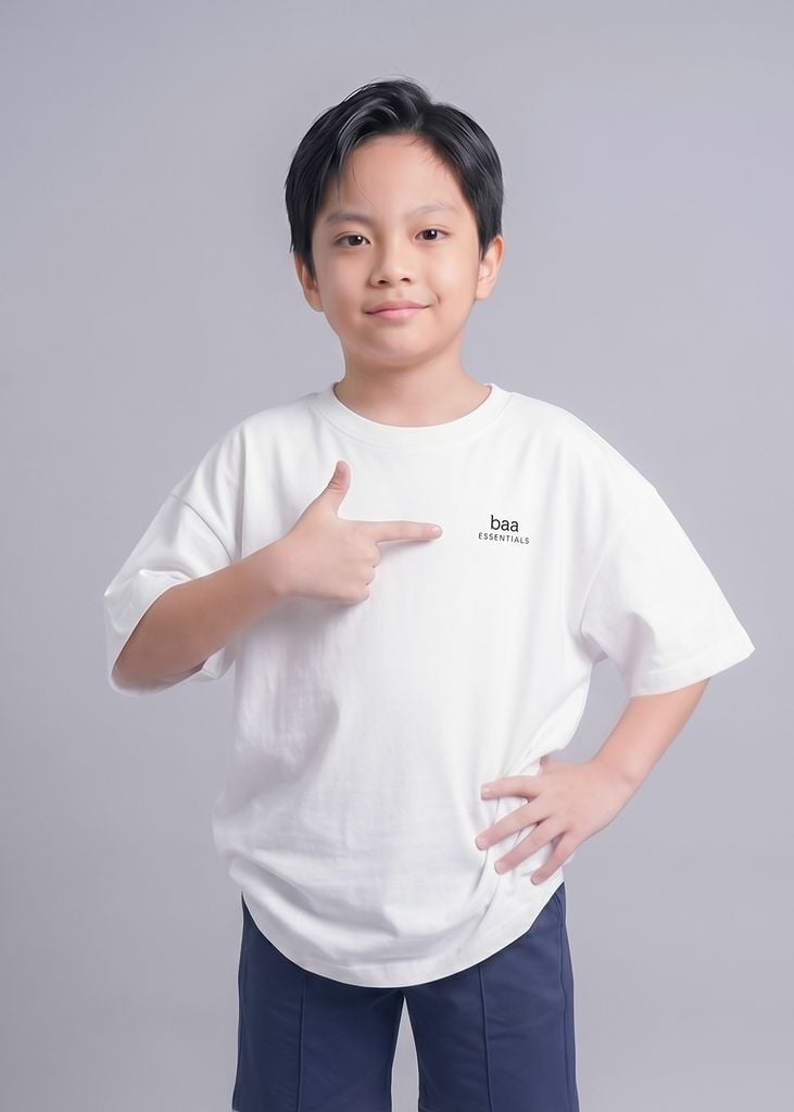 Áo Thun Form Rộng Cho Bé Trắng Kem