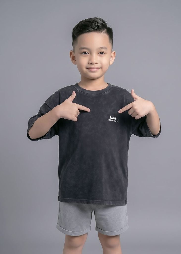 Áo Thun Form Rộng Cho Bé Wash Đen