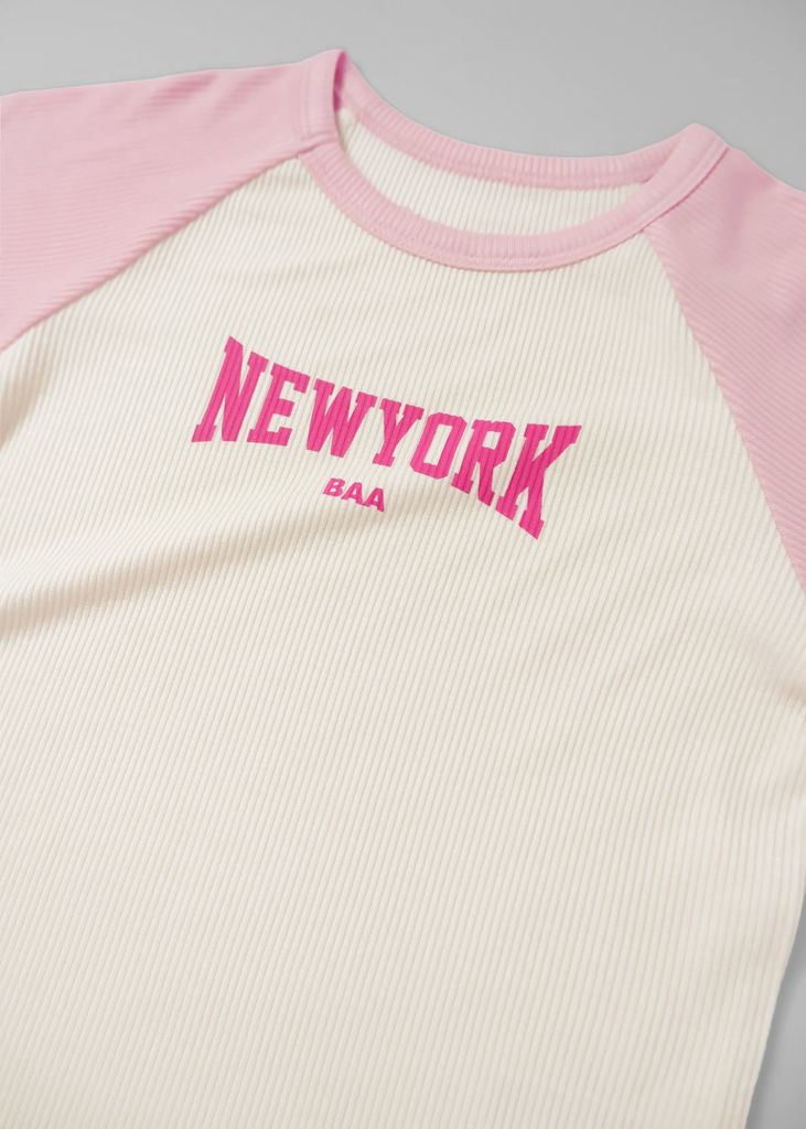 Áo Thun Gân Raglan Bé Gái Kem Phối Hồng New York