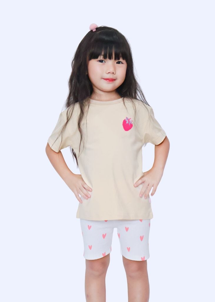Áo Thun Ngắn Tay Bé Gái Kem Thêu Quả Dâu