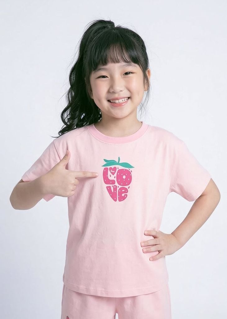 Bộ Thun Ngắn Tay Bé Gái Form Rộng Hồng Nhạt Strawberry