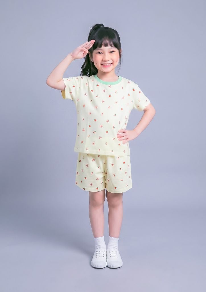 Bộ Thun Ngắn Tay Bé Gái Kem Hoạ Tiết Fruity
