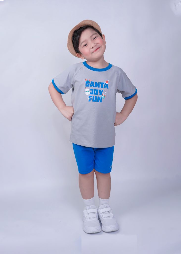 Bộ Thun Ngắn Tay Bé Trai Xám Santa Joy Fun Phối Xanh BC-DB04N-18