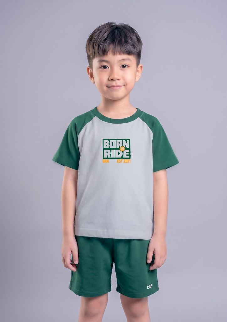 Bộ Thun Ngắn Tay Raglan Bé Trai Xám Phối Xanh Lá Born To Ride