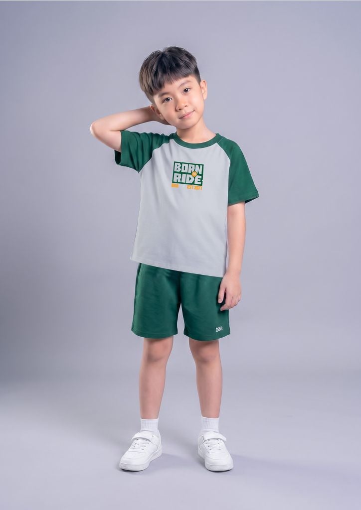 Bộ Thun Ngắn Tay Raglan Bé Trai Xám Phối Xanh Lá Born To Ride