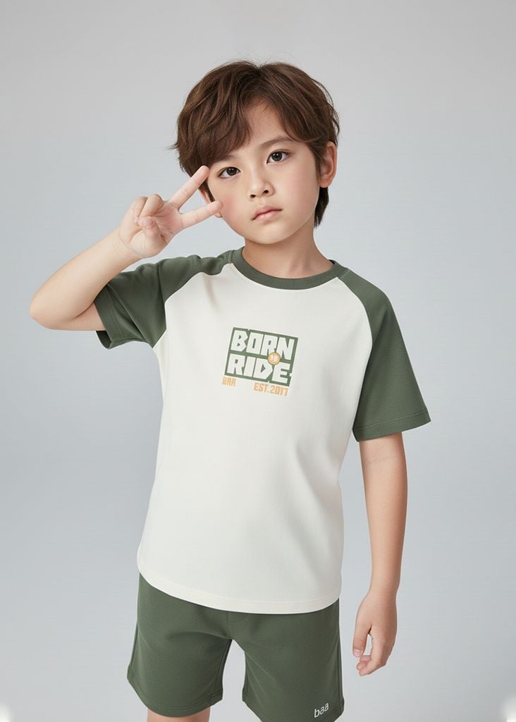 Bộ Thun Tay Raglan Bé Trai Kem Phối Xanh Lá Born To Ride