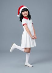 Đầm Polo Ngắn Tay Xếp Ly Bé Gái Trắng Phối Đỏ Thêu Logo