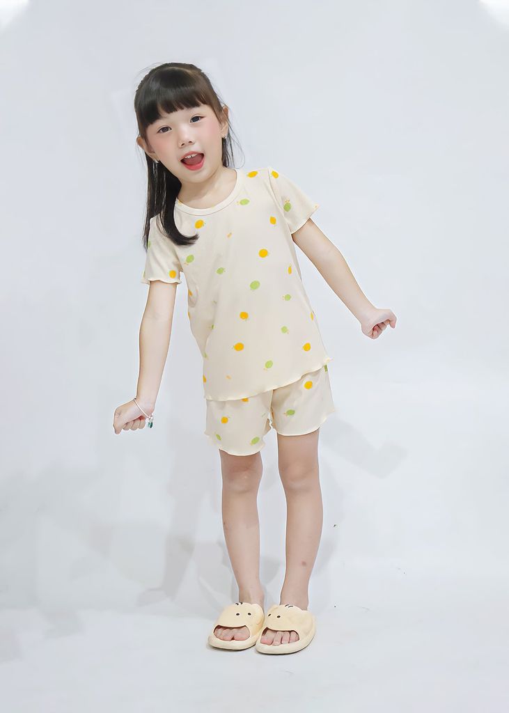 Đồ Bộ Ngắn Tay Bé Gái Gân Kem Hoạ Tiết Quả Chanh