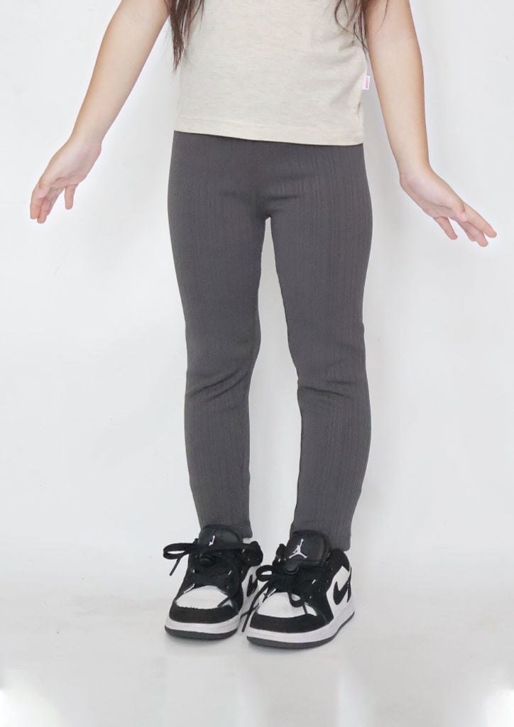 Quần Legging Bé Gái Thun Gân Xám Đậm GC-QU32D-09