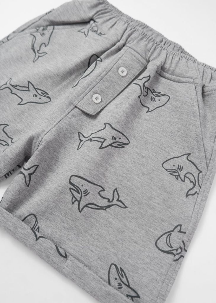 Quần Short Bé Trai Da Cá Xám Melange Hoạ Tiết Cá Mập