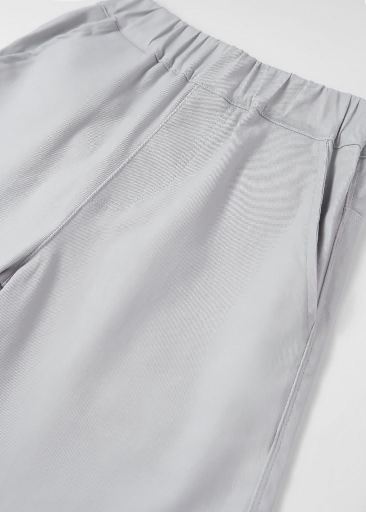 Quần Short Khakis Bé Trai Xám Trắng