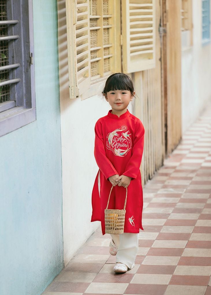 Set Áo Dài Thêu Cao Cấp Bé Gái Đỏ An Nhiên