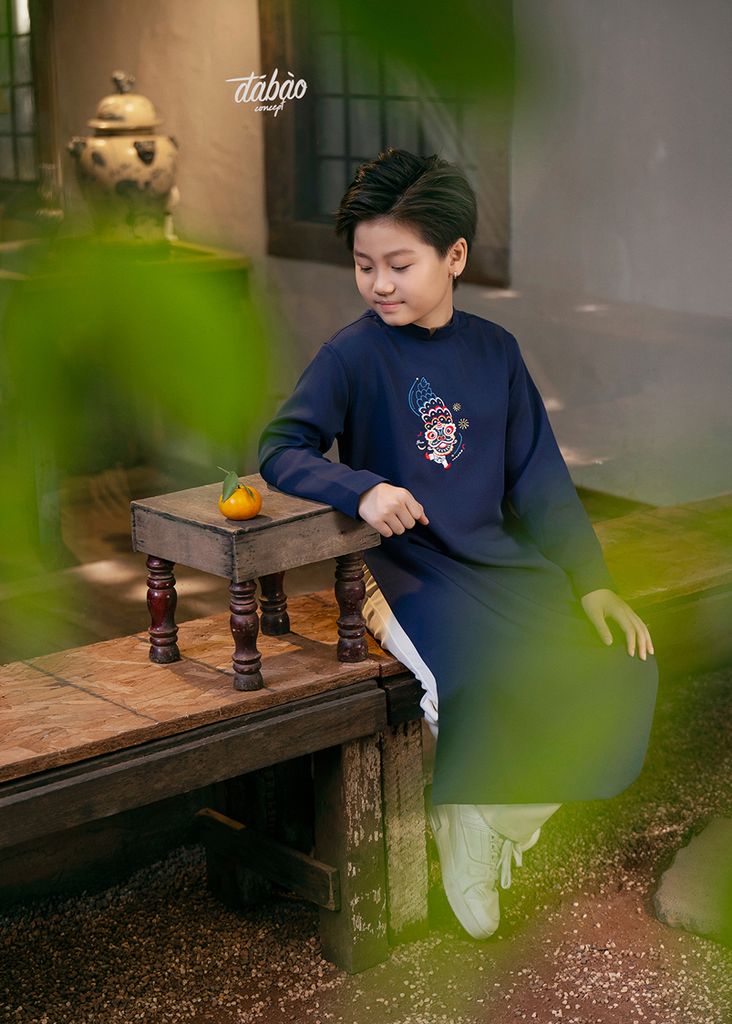 Set Áo Dài Thêu Cao Cấp Bé Trai Xanh Múa Lân