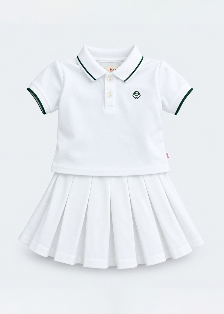 Set Polo Ngắn Tay & Chân Váy Xếp Ly Bé Gái Trắng Viền Xanh Lá