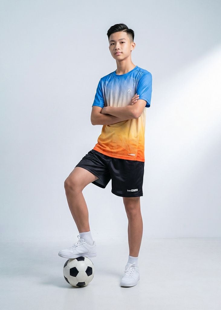 Set Thể Thao Cho Bé Siêu Nhẹ Ultra Light Ombre (Cam + Đen)