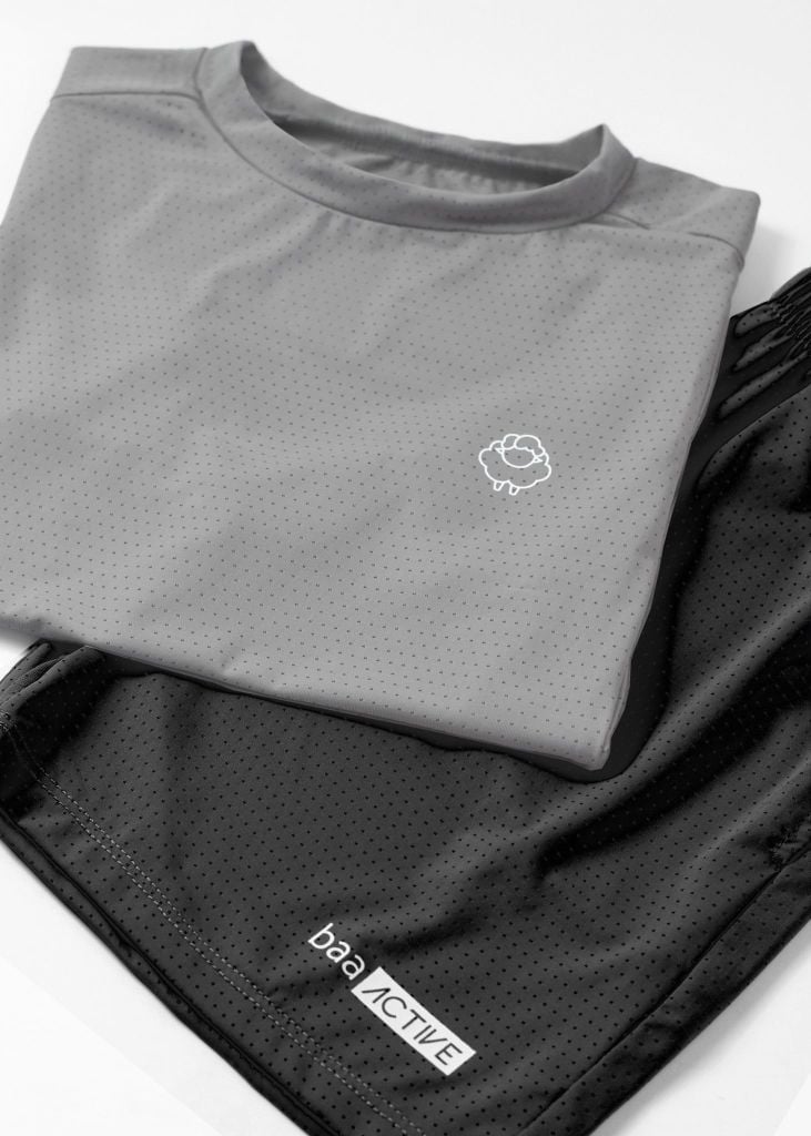 Set Thun Thể Thao Cho Bé Siêu Mát Ultra Cool Xám Phối Đen 02