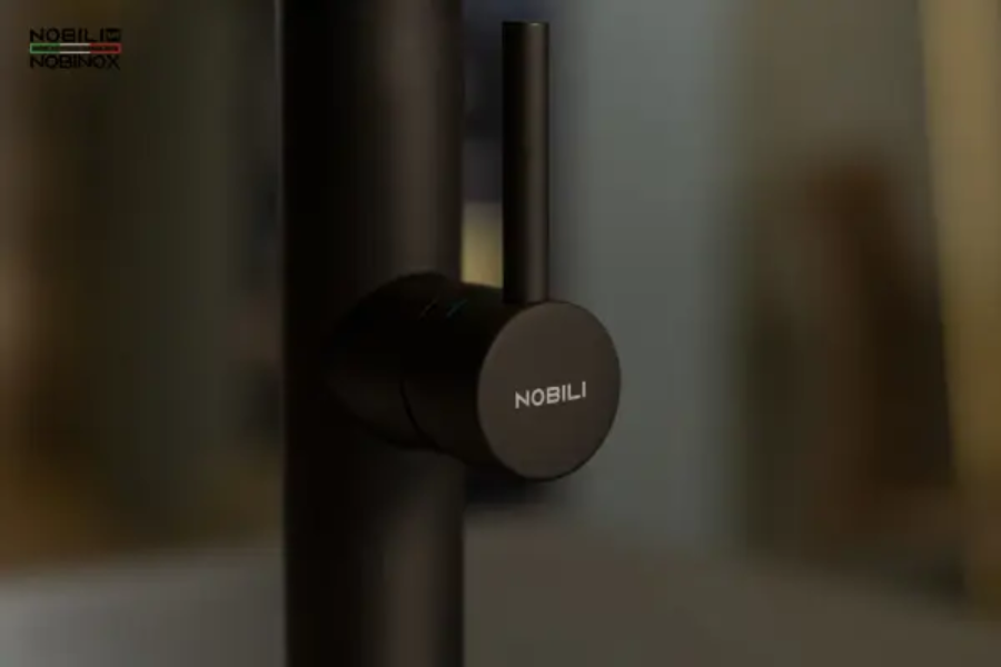 Vòi rửa chén Nobili MATCH NB218B nóng lạnh