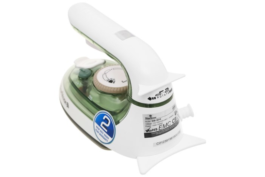 Bàn ủi hơi nước BlueStone SIB-3819