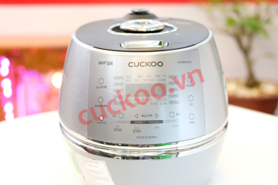 Nồi cơm điện Cuckoo CRP-DHXB0610FS 1,08 lít