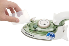 Bàn ủi hơi nước BlueStone SIB-3819