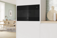 Lò vi sóng Bosch BEL554MB2 Series 6 kết hợp nướng