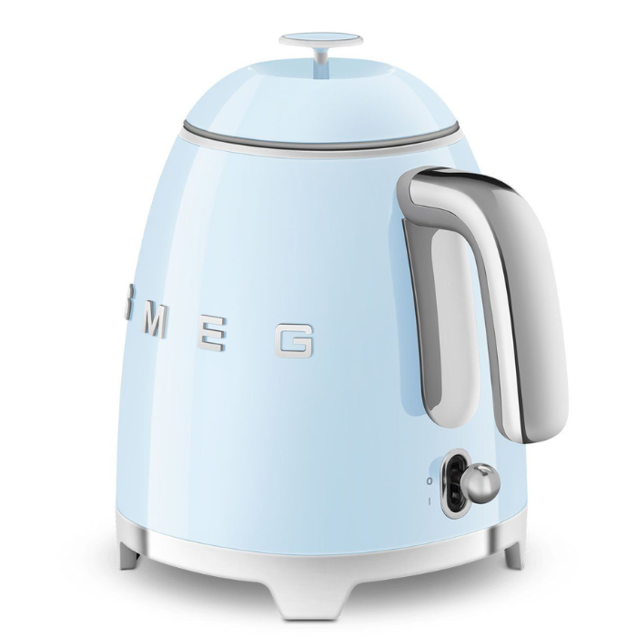 Ấm đun siêu tốc Smeg KLF05PBEU màu xanh dương pastel