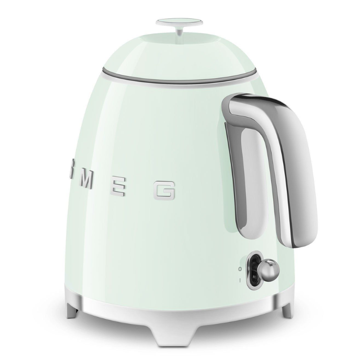 Ấm đun siêu tốc Smeg KLF05PBEU màu xanh lá pastel