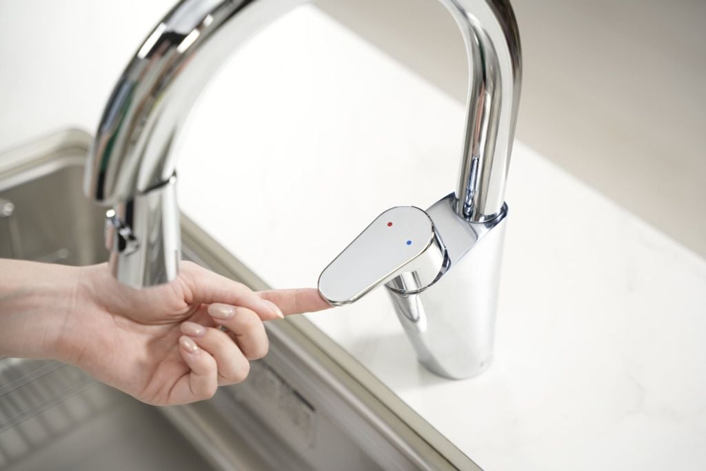 Vòi rửa chén KVK EK870E