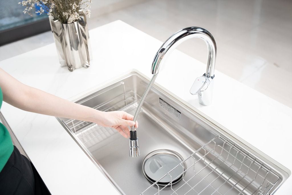 Vòi rửa chén KVK EK870E