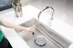 Vòi rửa chén KVK EK870E