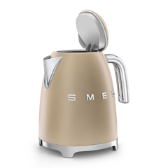 Ấm đun siêu tốc Smeg KLF03CHMEU màu champagne