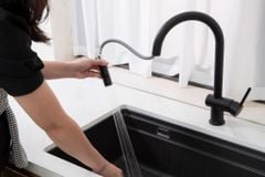 Vòi rửa bát Kluger KLF0008SB