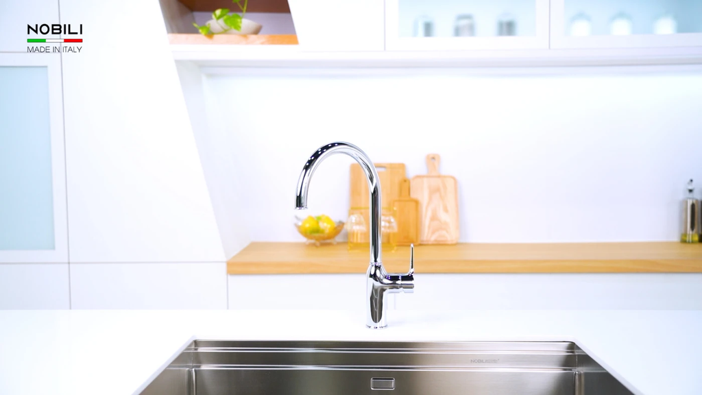 Vòi rửa chén Nobili RING NB132 nóng lạnh