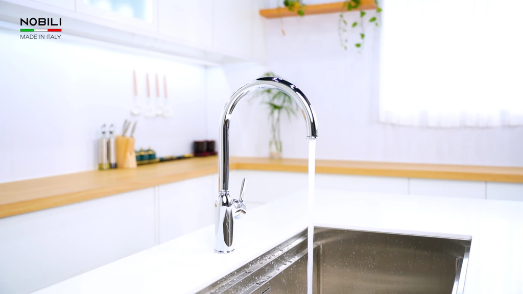 Vòi rửa chén Nobili RING NB132 nóng lạnh