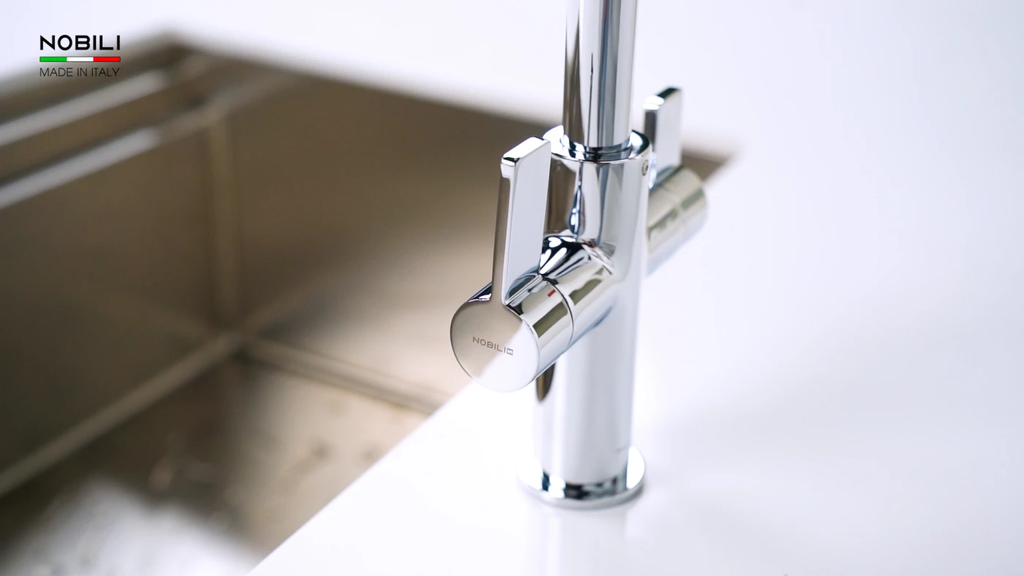 Vòi rửa chén Nobili SORA NB164 nóng lạnh 3 đường nước