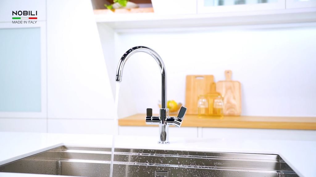 Vòi rửa chén Nobili SORA NB164 nóng lạnh 3 đường nước