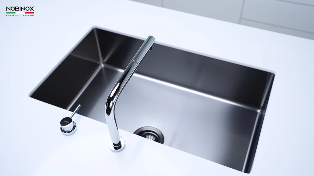 Vòi rửa chén Nobili TABLE NB242 nóng lạnh