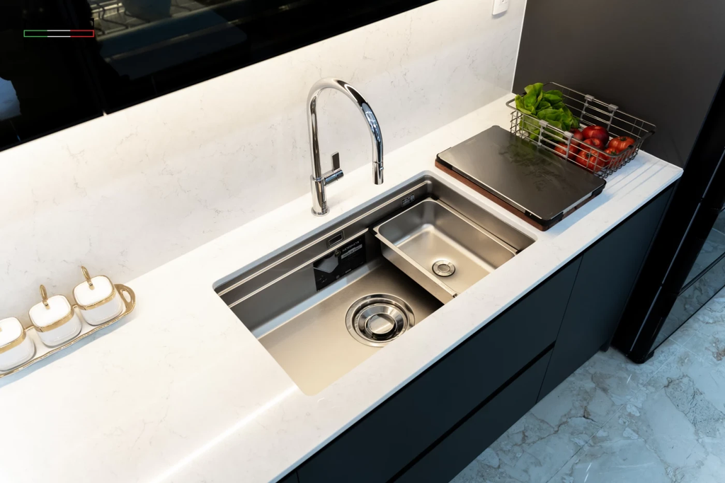 Vòi rửa chén Nobili FLAG NB205 nóng lạnh