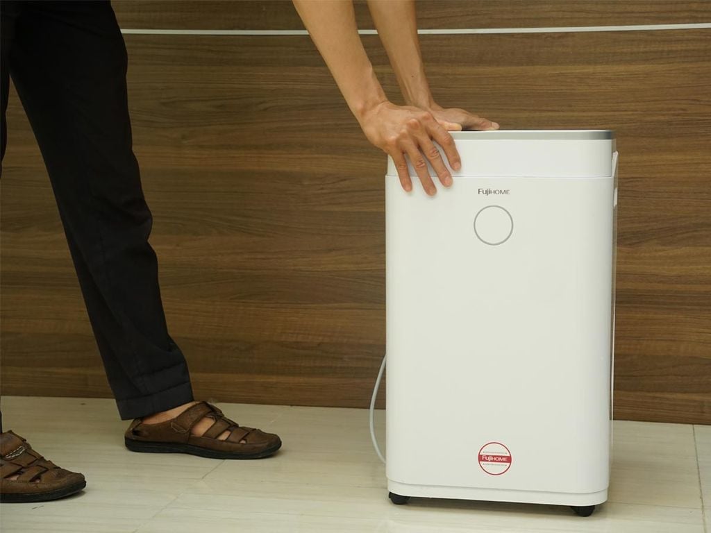 Máy lọc không khí Fujihome DH20W