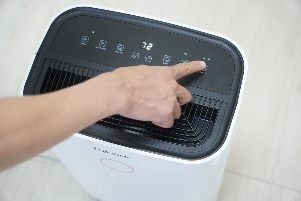 Máy lọc không khí Fujihome DH25W-HEPA