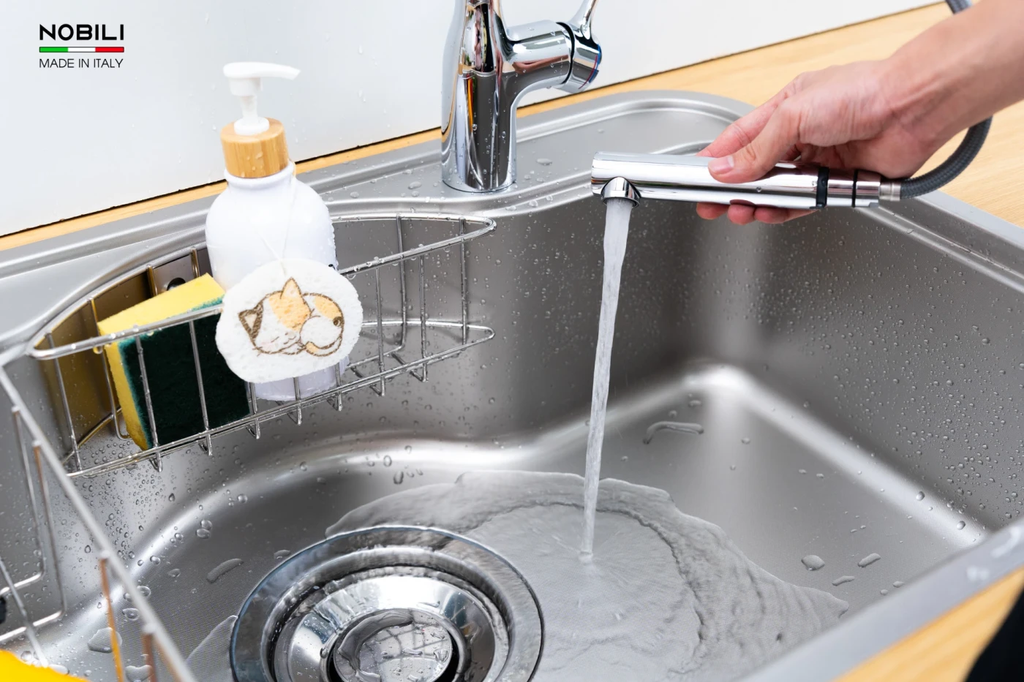 Vòi rửa chén Nobili MANIA NB215T nóng lạnh