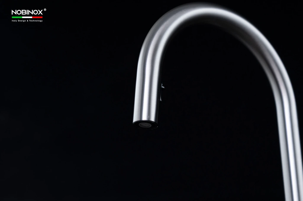 Vòi rửa chén Nobinox FORTE NX887 nóng lạnh