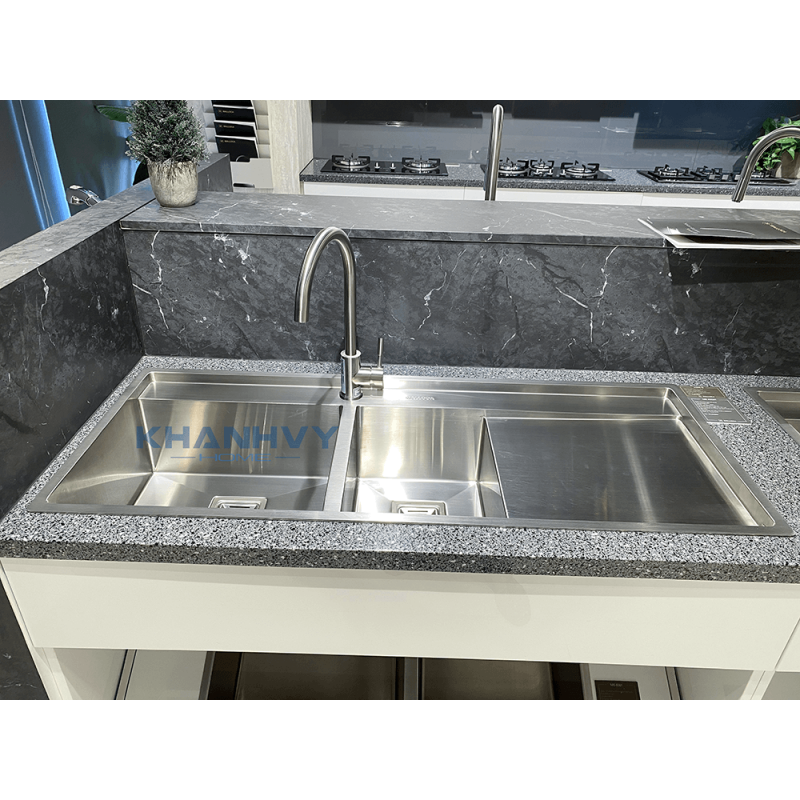 Vòi rửa chén Malloca K569-SN Inox 304 ECO