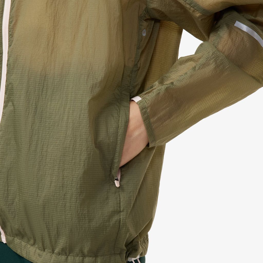 Áo Khoác Lacoste Nữ Có Mũ Chống Thấm Nước