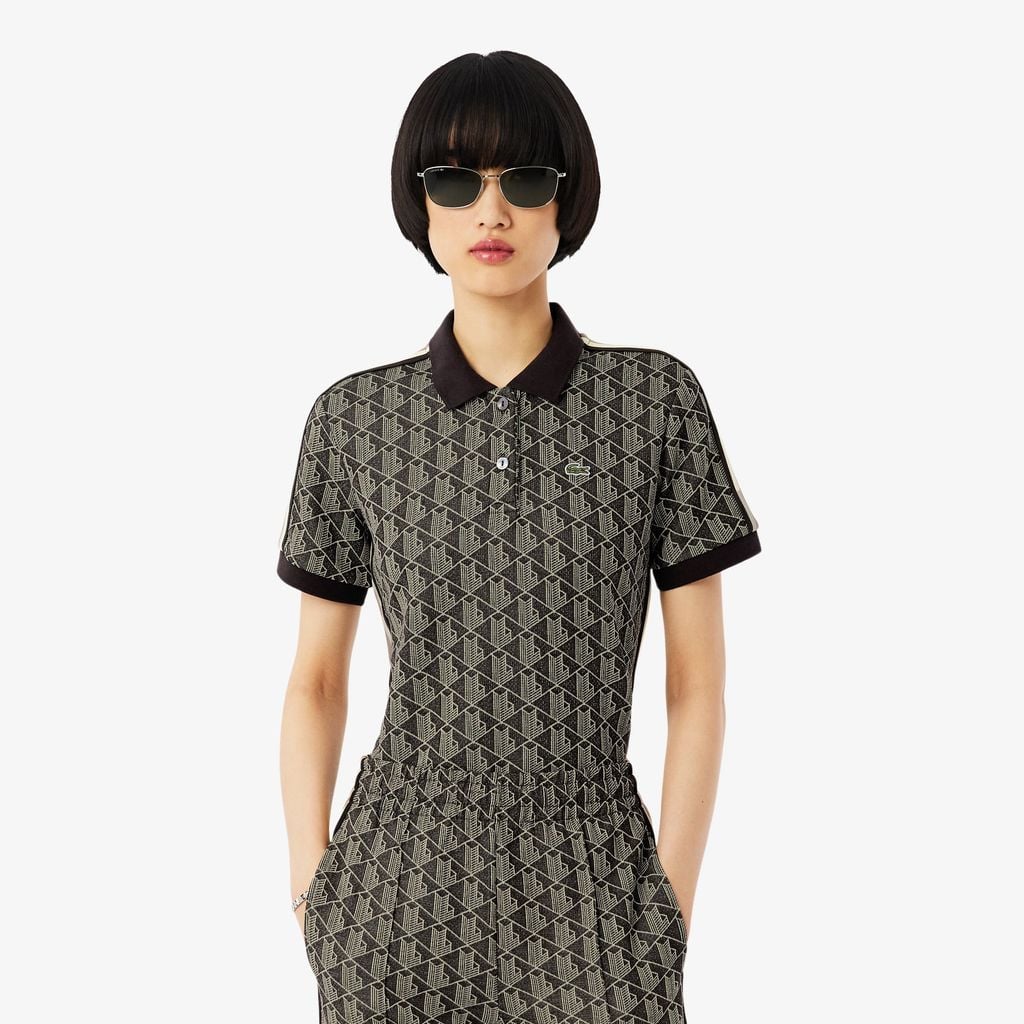 Áo Polo Lacoste Nữ Ôm Dáng Họa Tiết Monogram Chất Vải Jacquard