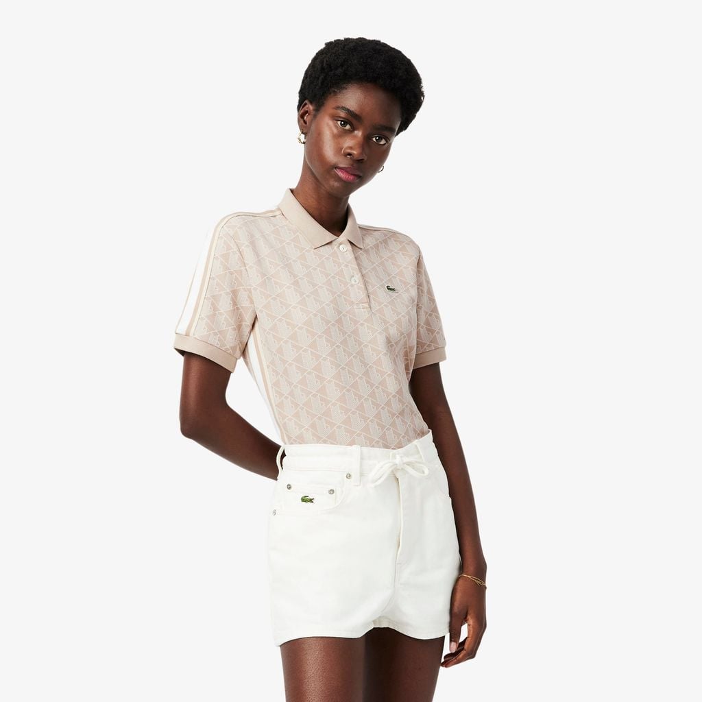 Áo Polo Lacoste Nữ Ôm Dáng Họa Tiết Monogram Chất Vải Jacquard