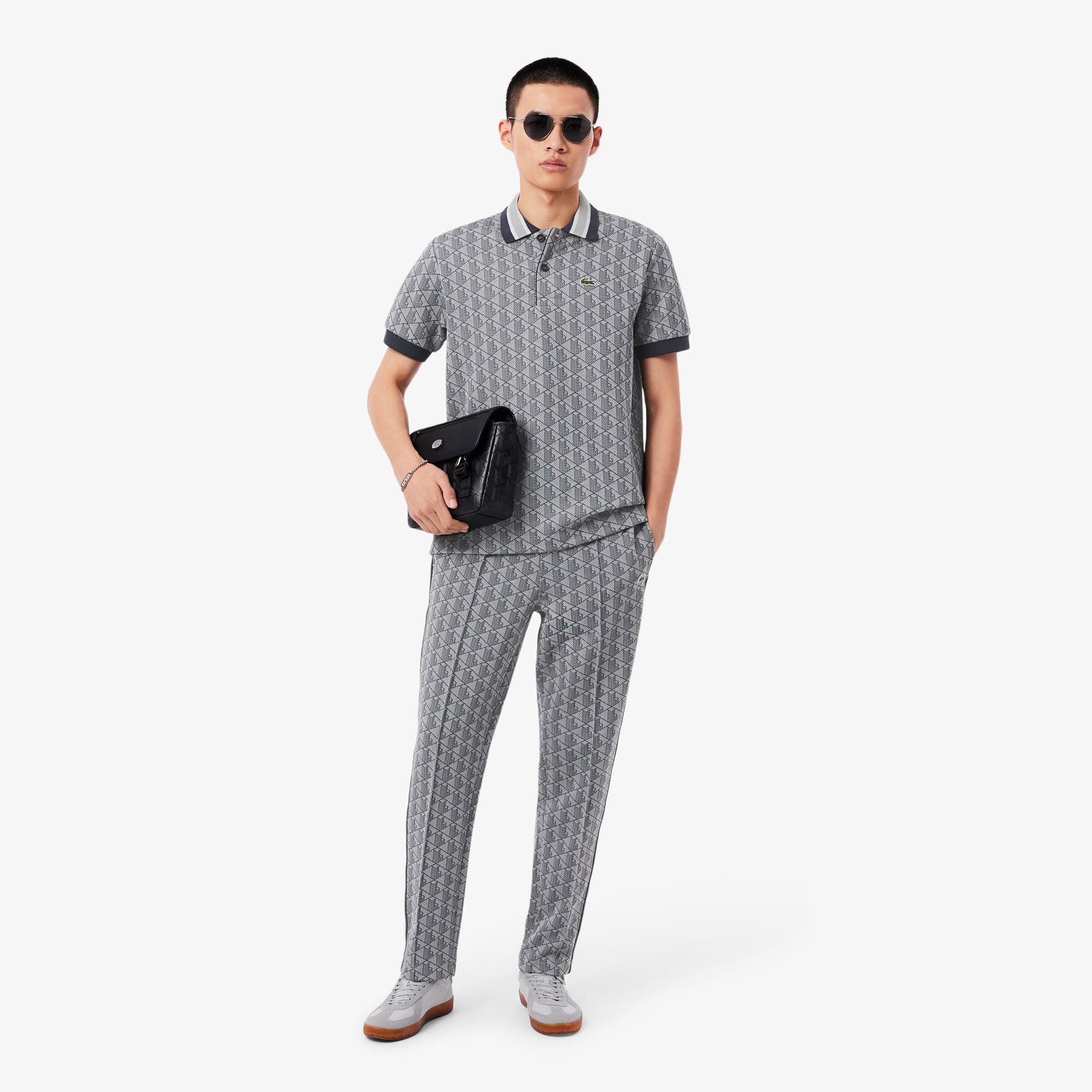 Áo Polo Lacoste Nam Dáng Cổ Điển Có Cổ Tương Phản Hoạ Tiết Monogram Chất Liệu Jacquard