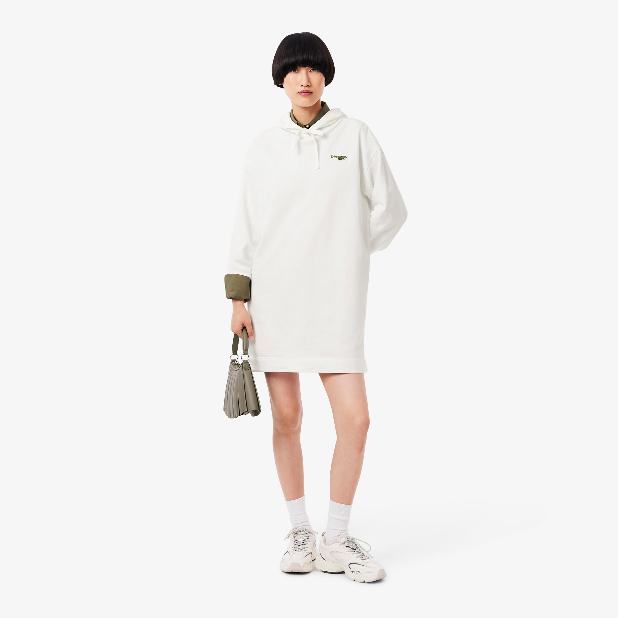 Đầm Lacoste Nữ Oversize Chất Liệu Lông Cừu
