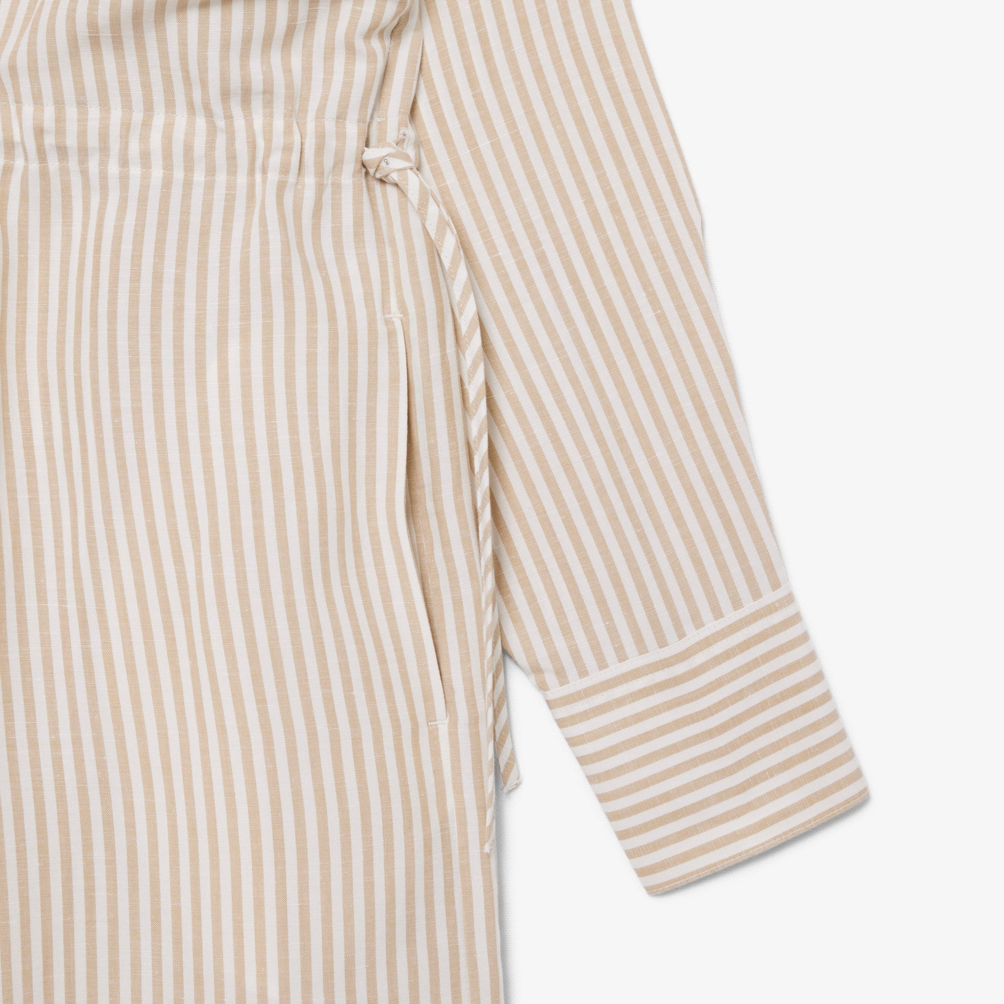 Đầm Sơ Mi Lacoste Nữ Dáng Oversize Chất Liệu Pha Linen