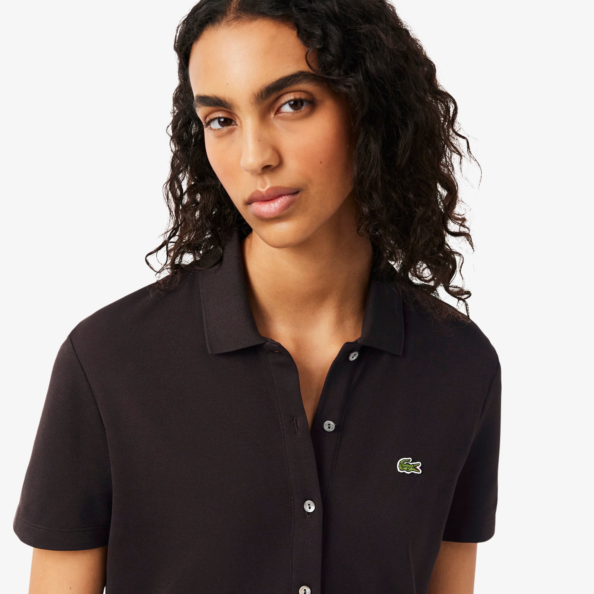 Đầm Polo Lacoste Nữ Dáng Suông Chất Liệu Piqué Co Giãn Xếp Ly